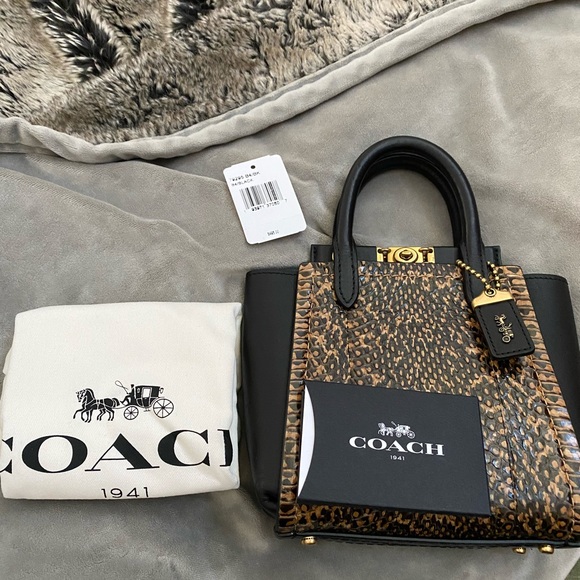 😍 NEW Coach Troupe Tote 16 in Snakeskin 😍 - Picture 4 of 9